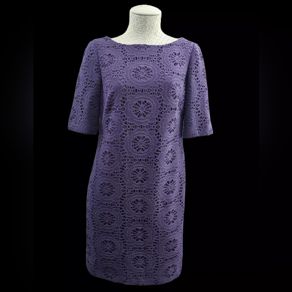 ADRIANNA PAPELL Purple Crochet Knit Overlay Sheath Dress Women's 6 Cocktail EUC
